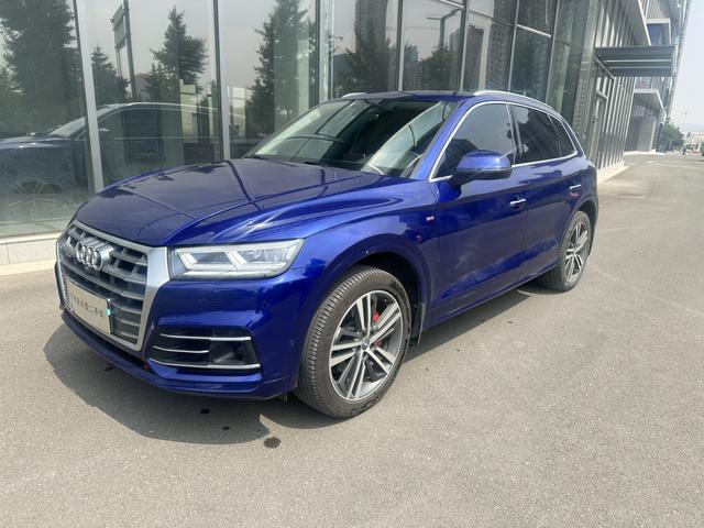 Audi Q5L 2018 model 45 TFSI exclusive luxury sports Country V