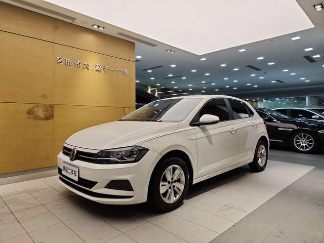 Polo 2023 Plus 1.5L Automatic Indulgence Letterpress