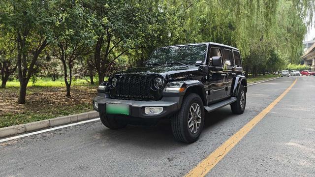 Wrangler 4xe PHEV 2021 4-Door 2.0T 4xe Sahara