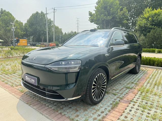 Wenjie M9 2024 Extended Range Ultra six-seater version