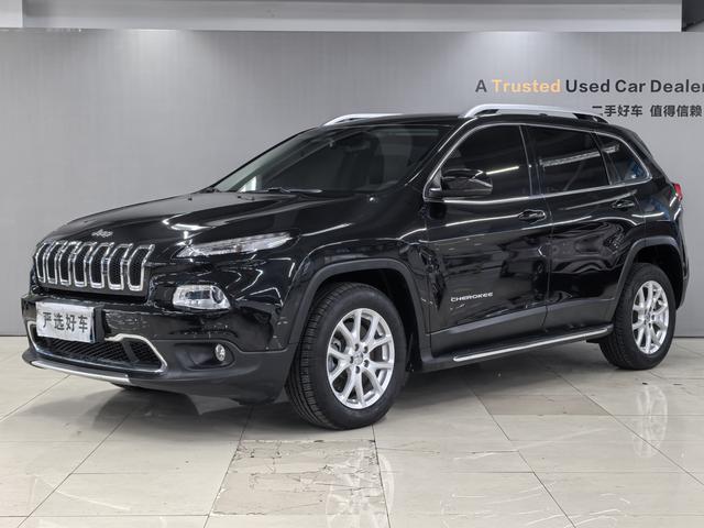 Freelander 2017 2.0L Superior Edition