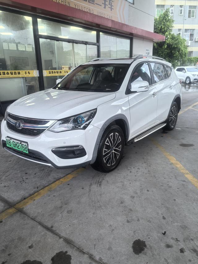 Song DM 2017 1.5TID All-Wheel Drive Luxury