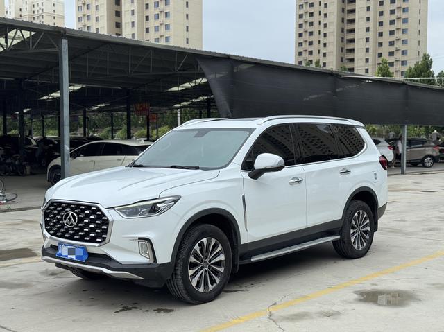 Chase D90 2017 2.0T automatic two-wheel drive Uranus