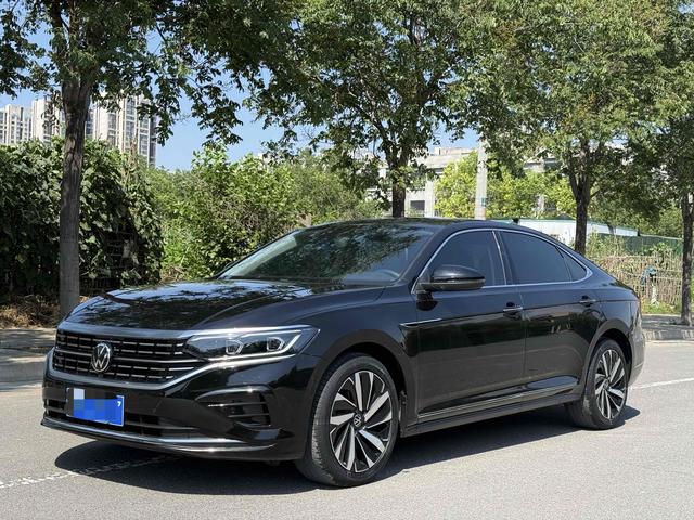 Passat 2022 330TSI Deluxe