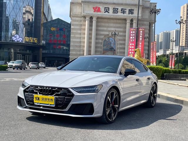 Audi A7 2023 55 TFSI quattro premium