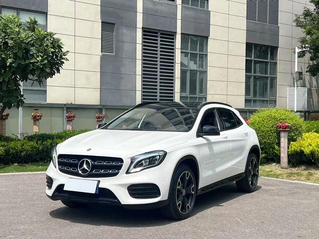 Mercedes-Benz GLA 2018 GLA 220 4MATIC Sport