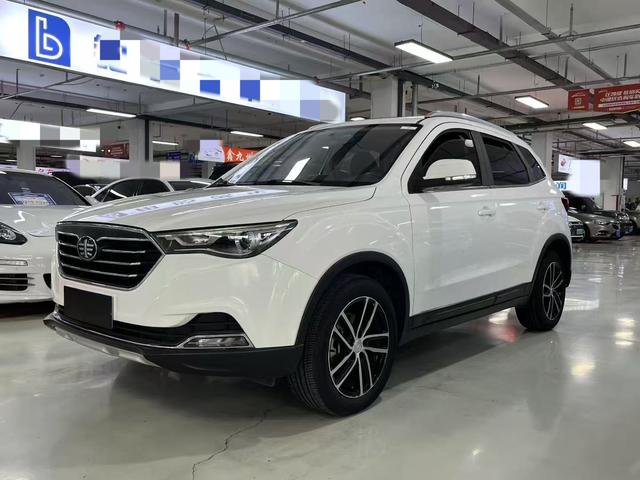 Pentium X40 2017 1.6L automatic luxury type