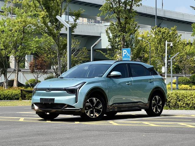 Nezha U 2022 U-II 400 Lite