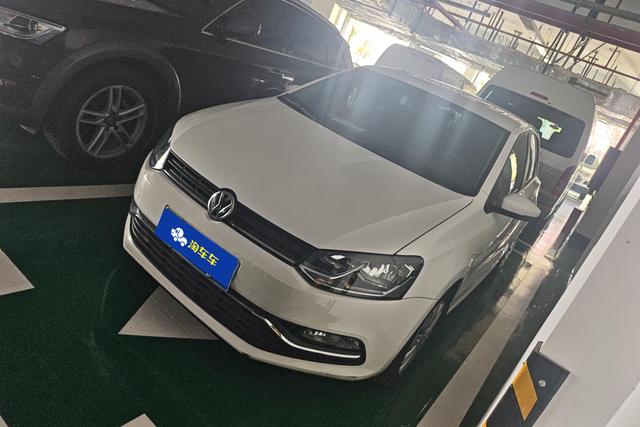Polo 2018 1.5L Automatic Amenities