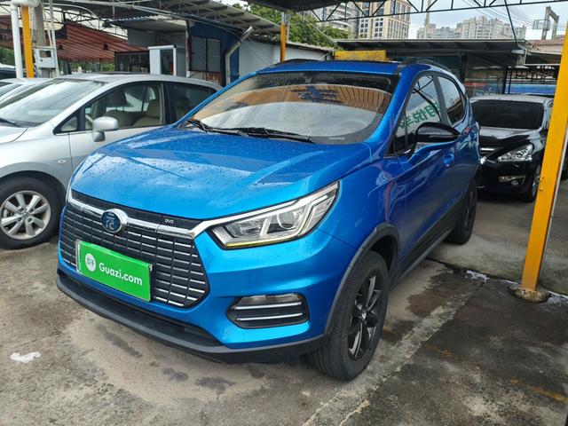 Yuan EV 2018 EV360 Smartlink Dazzling Cool Model