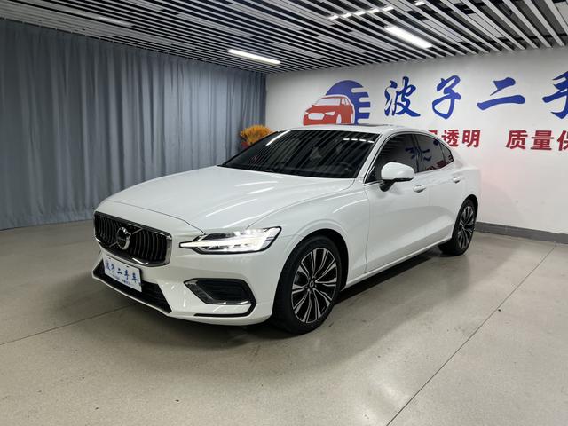 Volvo S60 2024 B4 Zhiyuan Deluxe Edition