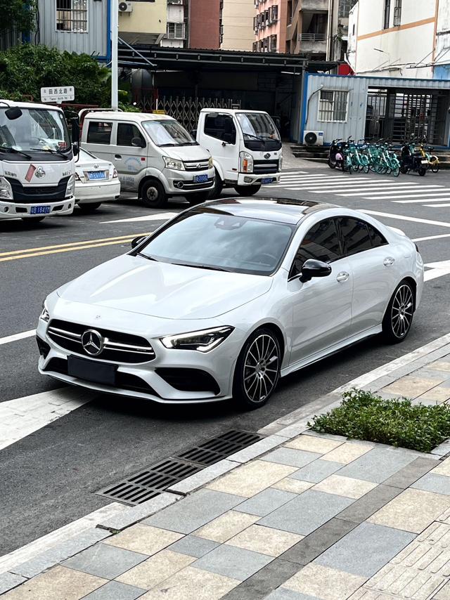 Mercedes-Benz CLA AMG 2023 AMG CLA 35 4MATIC