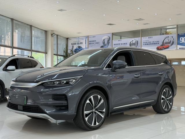 Tang EV 2022 635KM four-wheel drive flagship model
