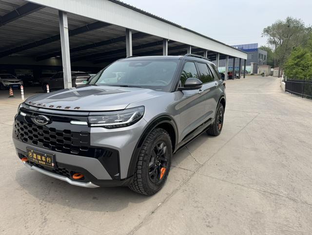 Explorer 2024 EcoBoost 285 four-wheel drive Kunlun Peak Edition 6-seater