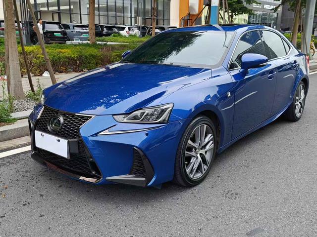 Lexus IS 2017 300 F SPORT Edition