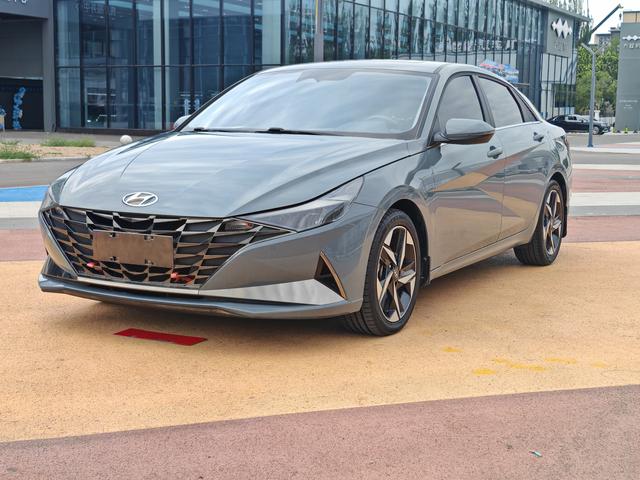 Elantra 2021 1.5L CVT LUX Premium