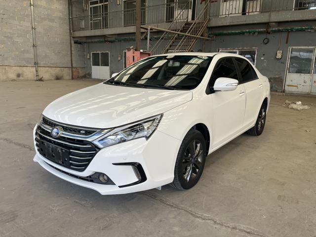 Qin DM 2017 1.5T Premium Model