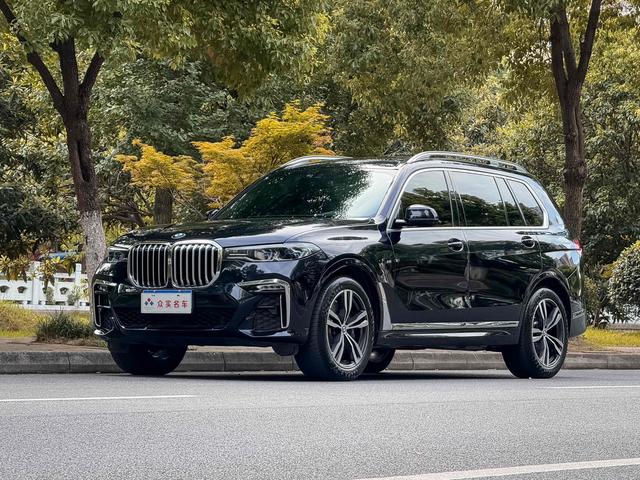 BMW X7 2020 xDrive40i Premium Luxury Package