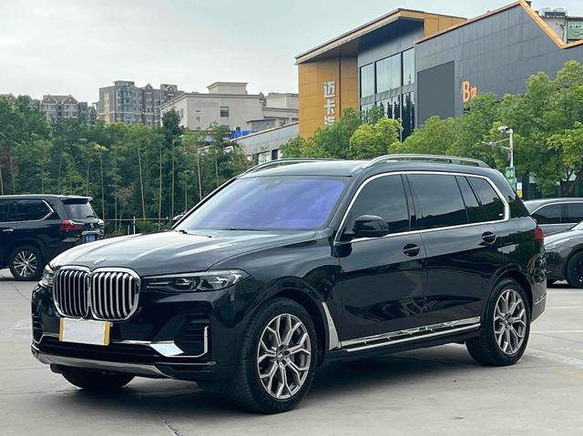 BMW X7 2020 xDrive40i Leading Luxury Package