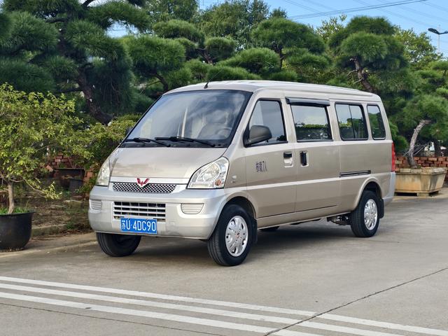 Wuling Rongguang 2017 1.5L Extended Basic Type