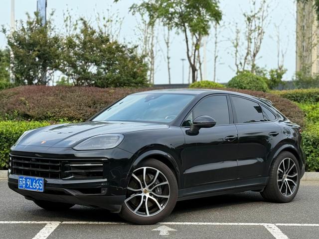 Cayenne Coupé 2024 Cayenne Coupé 3.0T