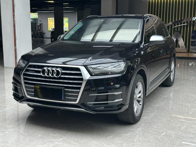 Audi Q7 2018 40 TFSI Comfort