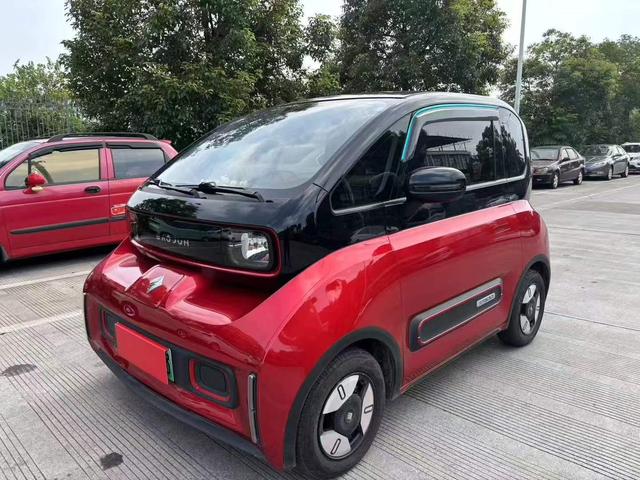Baojun E300 2020 Star Future Edition