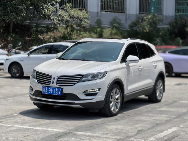 Lincoln MKC 2017 2.0T 4WD Premium Edition