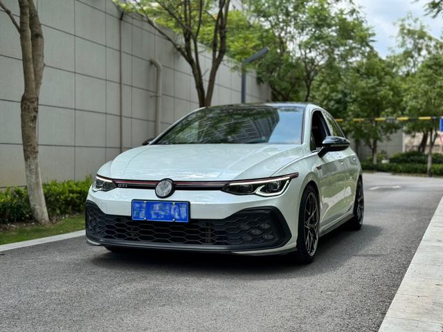 Golf GTI 2021 model 380TSI DSG GTI