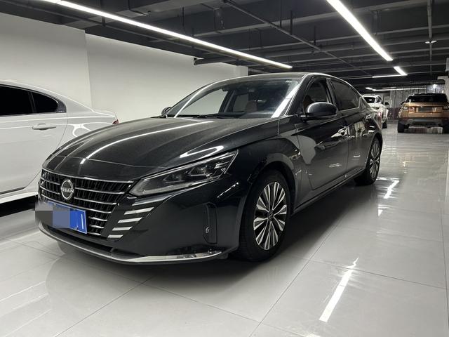 Teana 2022 2.0L XE Pure Edition