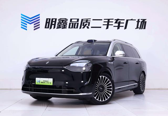 Wenjie M9 2024 Extended Range Ultra Five-seater version