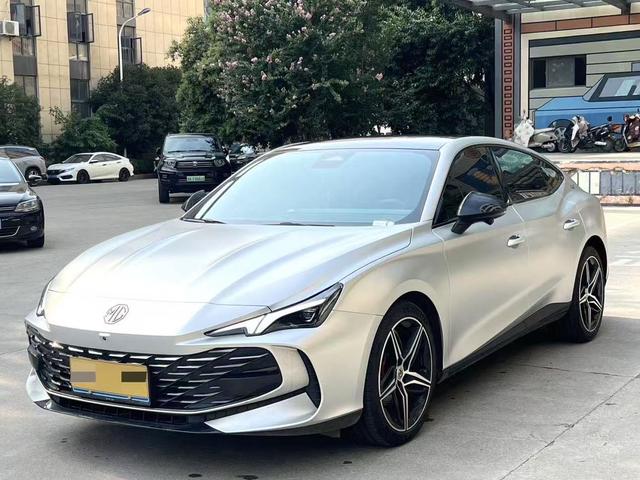 MG7 2023 1.5T DCT Supreme Comfort Edition