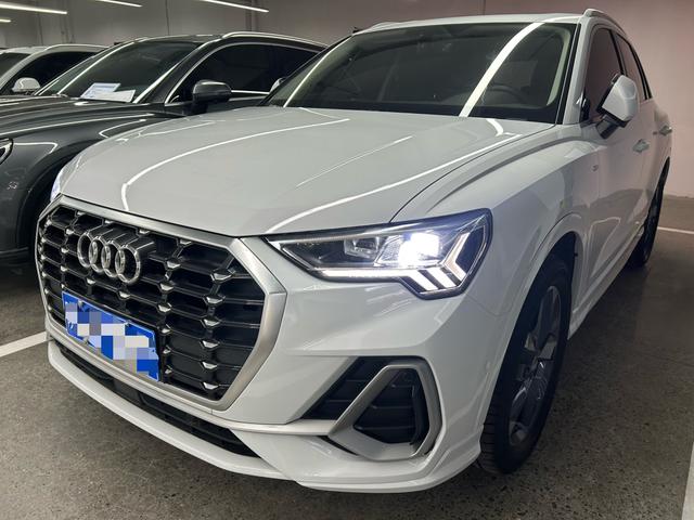Audi Q3 2021 35 TFSI Aggressive Elegance
