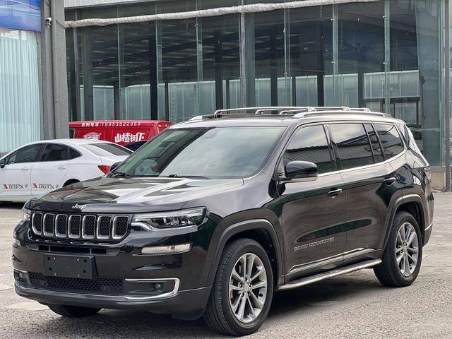 Grand Commander 2018 2.0T four-wheel drive exclusive Navigation version Country V