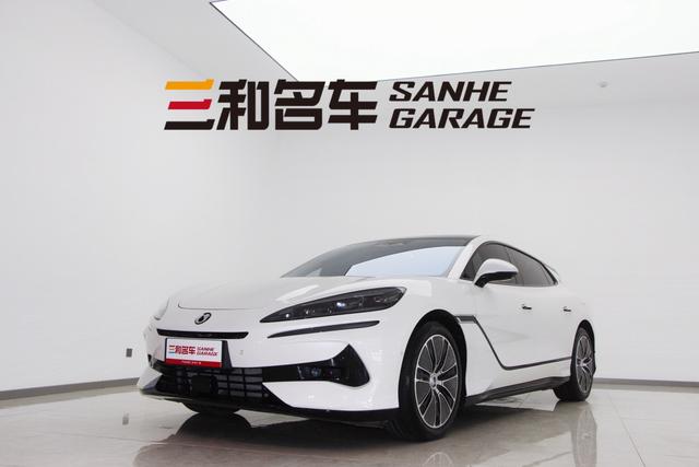 Denza Z9GT DM 2024 1100 four-wheel drive Max version