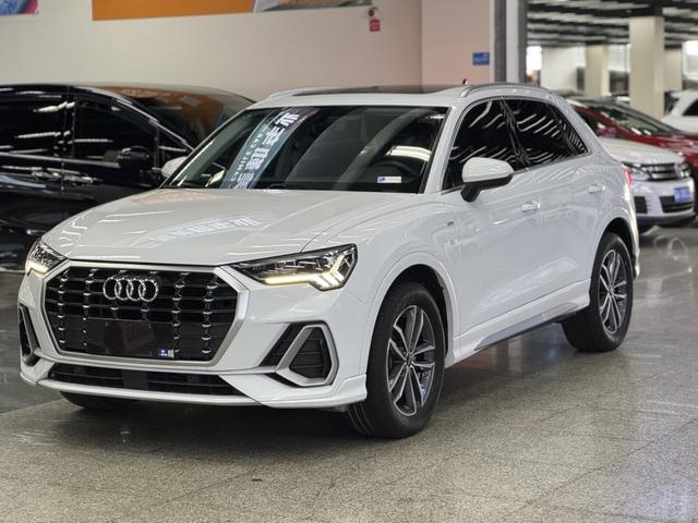 Audi Q3 2022 35 TFSI Progressive Dynamic