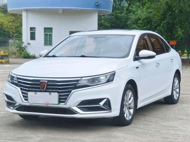 Roewe ei6 2017 45T Hybrid Connected Smart Edition