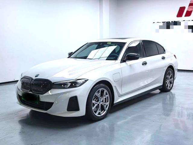 BMW i3 2023 eDrive 35 L