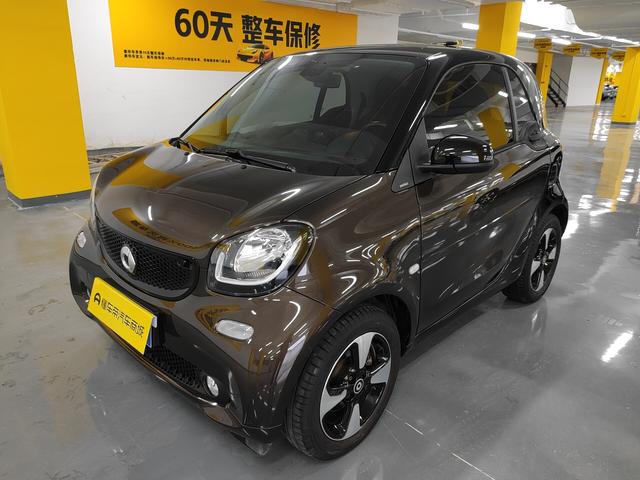 smart fortwo 2018 1.0L 52KW Chocolate Special Edition Country V