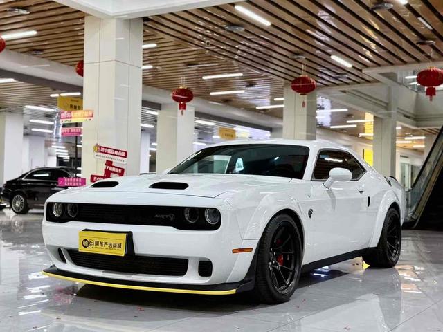 Challenger 2022 6.2T automatic rear drive 5-seater parallel import