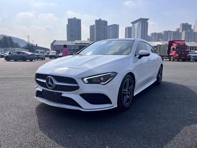 Mercedes-Benz CLA 2022 CLA 200 5-Door Hunter