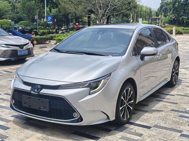Regal 2019 Twin Engine 1.8H Sport National V