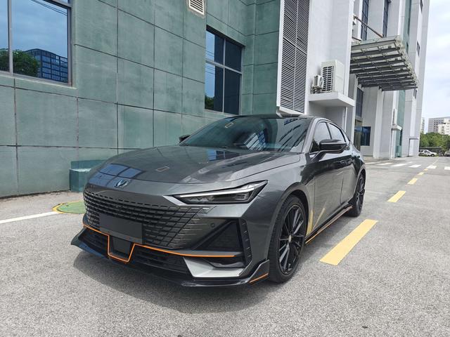 Changan UNI-V 2022 1.5T Sport Edition