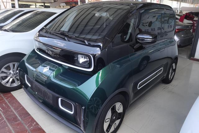 Baojun KiWi EV 2022 Artist Light Edition Lithium Iron Phosphate