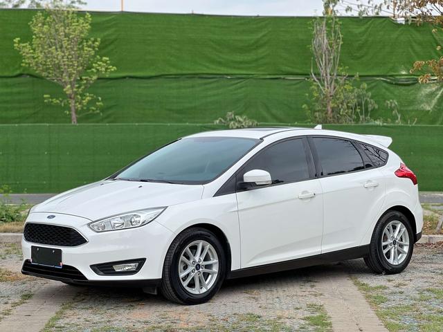Focus 2018 Classic 2-Class 1.6L Auto Style Smart Edition