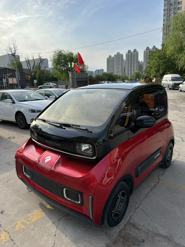 Baojun E300 2020 Star Future Edition