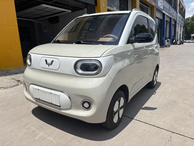 Wuling Hongguang MINIEV 2024 215km Advanced Version Lithium Iron Phosphate