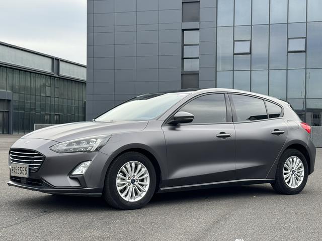 Focus 2019 2-Class EcoBoost 180 Automatic Vanguard