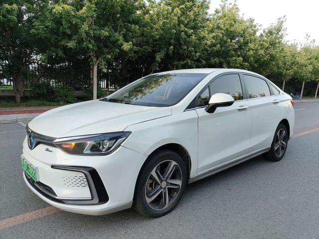Beijing EU5 2018 R500 Smart Wind Edition