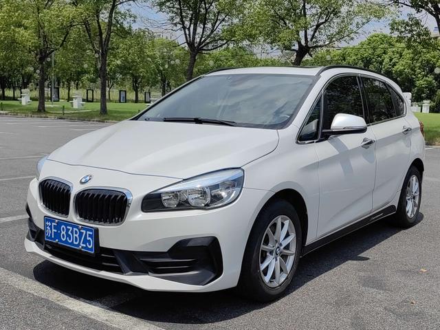 BMW 2 Series Wagon 2019 218i Leader